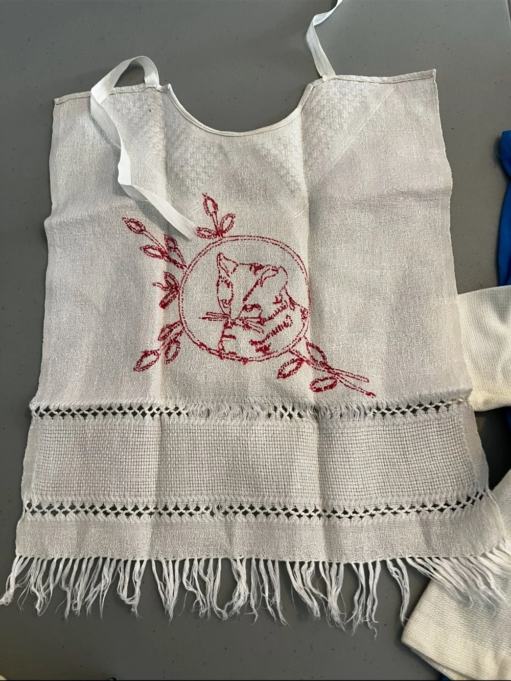 Embroidered vintage White Cotton Tote with Red Fox Motif